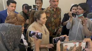 Kasus Tes DNA Anak Lisa Mariana: Fakta Terbaru yang Menghebohkan Publik