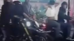 Sebuah Geng Motor Berkonvoi Melakukan Keributan  Di Jogjakarta