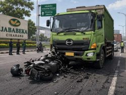 Seorang Pengedara Motor Tewas Lakalantas Di Jababeka Cikarang